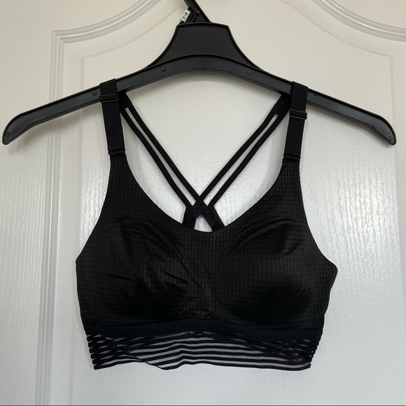 ⚡️ Victoria’s Secret Sports Bra - Picture 1 of 4